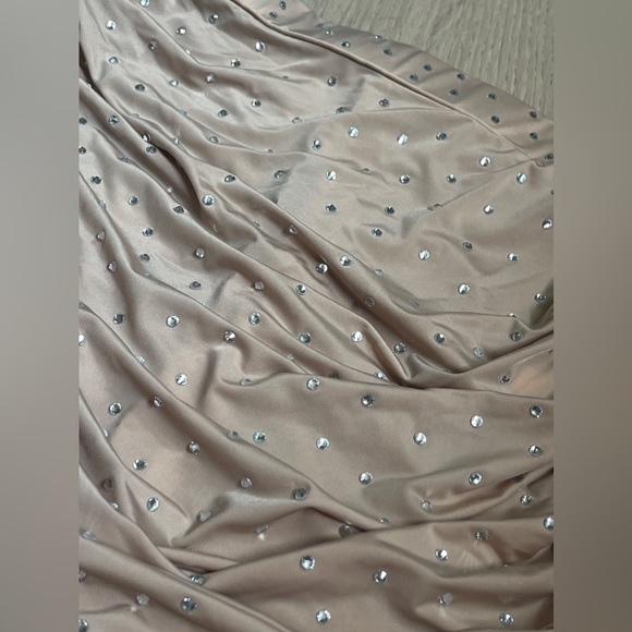 Alex perry diamond embroidery mini skirt AU6 never worn - Picture 6 of 9